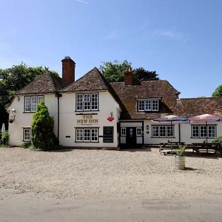 The New Inn レディング エクステリア 写真